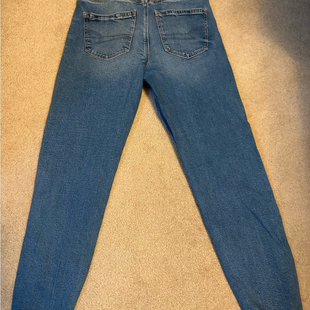 American Eagle Outfitters Classic Blue Straight Jeans women's size 4 - Picture 7 of 7